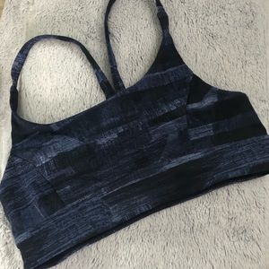 LuLu Lemon Bra , SIZE 6/M